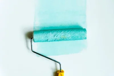 Peinture intérieure en Corrèze — murs, plafonds et boiseries